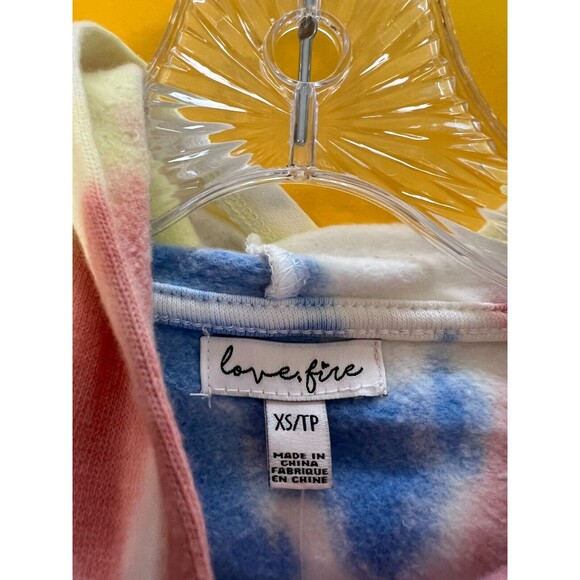 Love Fire Hi Lo Tie Dye Hooded Pullover Sweatshirt Youth Girls XS Multicolor NWT - Picture 2 of 5